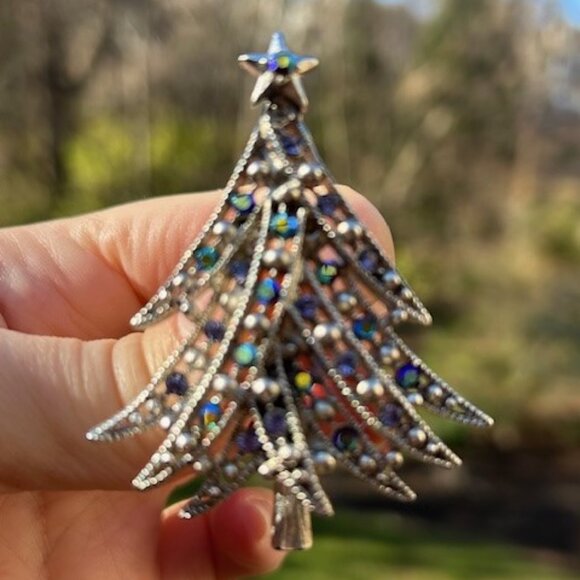 HOLIDAY🎄🎄SILVER STARRS Silver AB Rhinestone Tree BROOCH - Picture 4 of 9